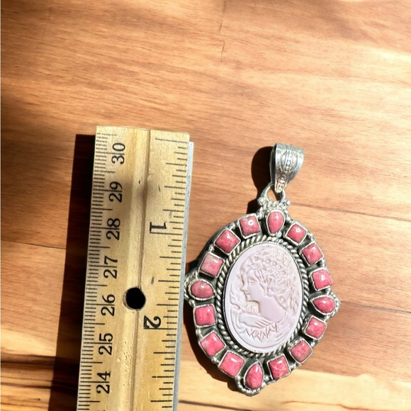 Carved Pink Conch & Rhodachrosite Pendant in Sterling Silver - Picture 5 of 8